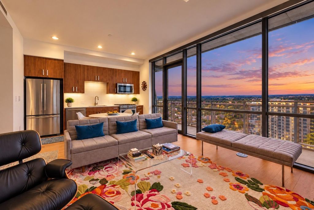 222 West Ave 1908, Austin, TX 78701