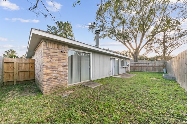 10530 Rippling Fields Drive, Houston, TX 77064