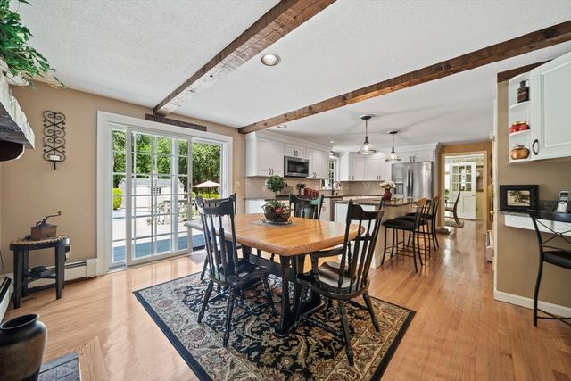 453 Elm St, Duxbury, MA 02332