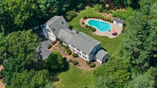 453 Elm St, Duxbury, MA 02332