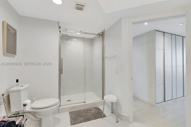 2000 Island Blvd 808, Aventura, FL 33160