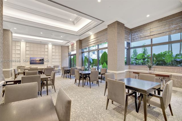 2000 Island Blvd 808, Aventura, FL 33160
