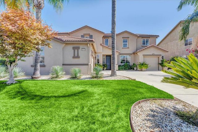 3615 W Sunnyview Avenue, Visalia, CA 93291