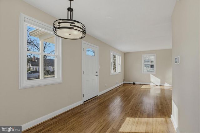 5903 SAINT LO AVE, Rockville, MD 20851