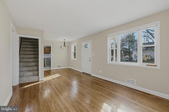 5903 SAINT LO AVE, Rockville, MD 20851