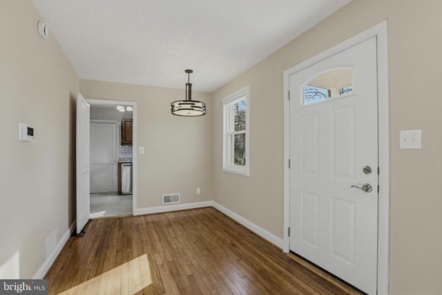 5903 SAINT LO AVE, Rockville, MD 20851