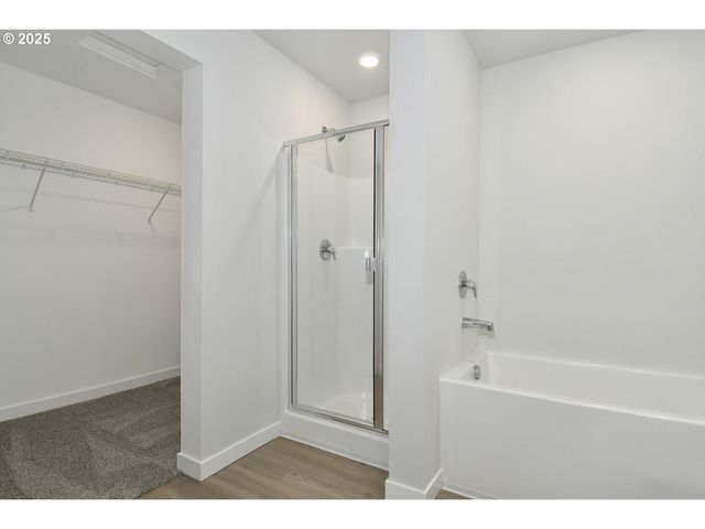 5905 Ne 68TH St, Vancouver, WA 98661