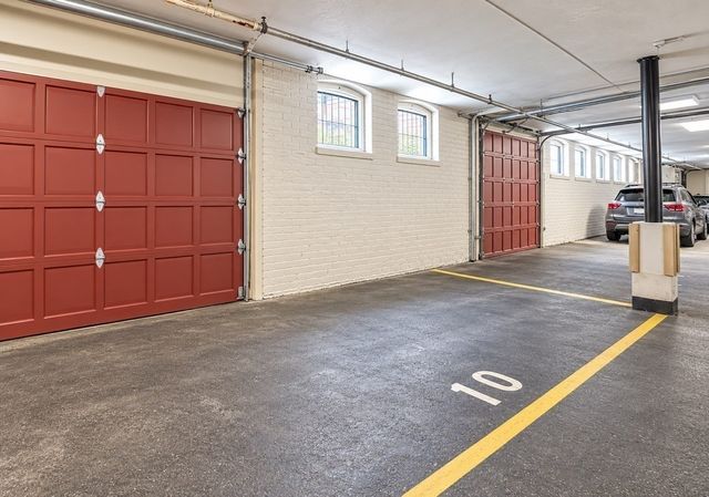 120 Norway St 20, Boston, MA 02115