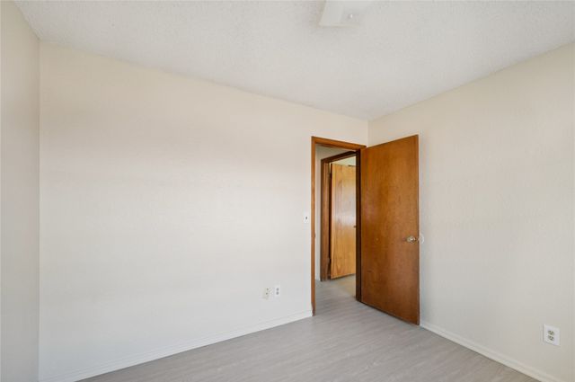 8966 E 56th Place, Tulsa, OK 74145