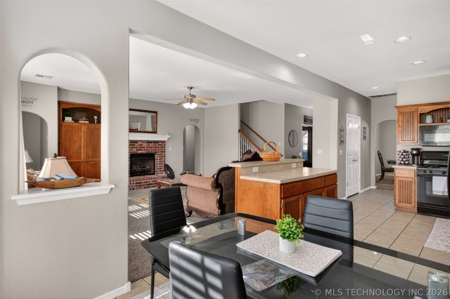 1004 S 75th Street, Broken Arrow, OK 74014