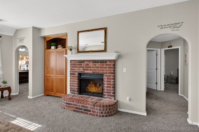 1004 S 75th Street, Broken Arrow, OK 74014