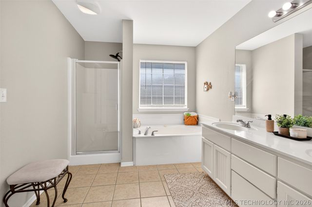 1004 S 75th Street, Broken Arrow, OK 74014