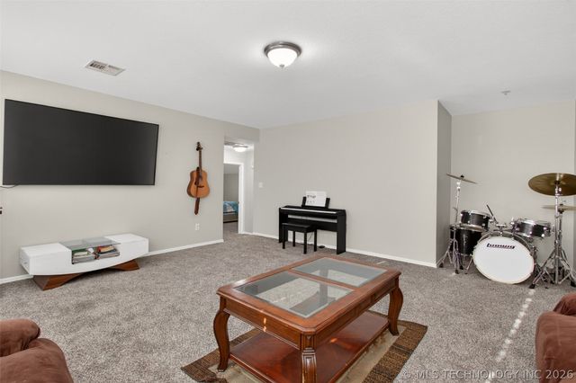 1004 S 75th Street, Broken Arrow, OK 74014