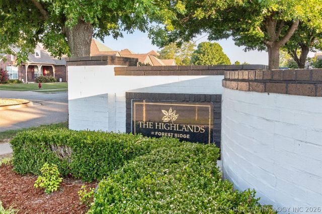 1004 S 75th Street, Broken Arrow, OK 74014