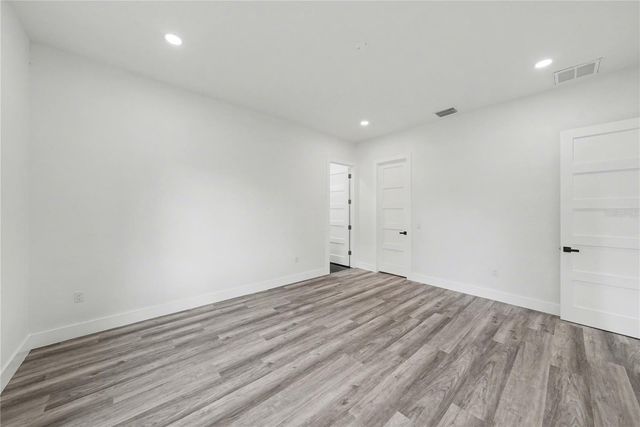 5240 66TH WAY N, St Petersburg, FL 33709