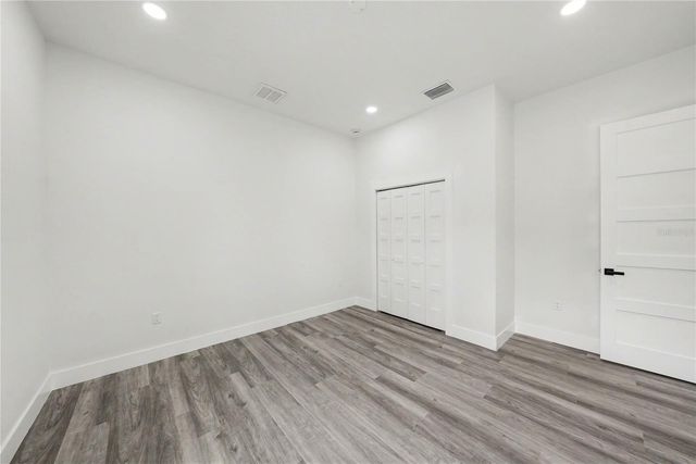 5240 66TH WAY N, St Petersburg, FL 33709