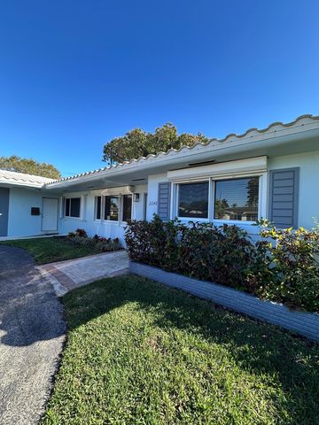2248 NE 37th Street, Lighthouse Point, FL 33064