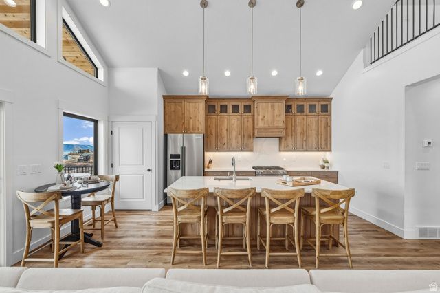 776 W SNOWBERRY CT, Garden City, UT 84028