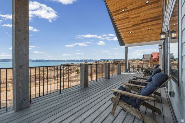 776 W SNOWBERRY CT, Garden City, UT 84028