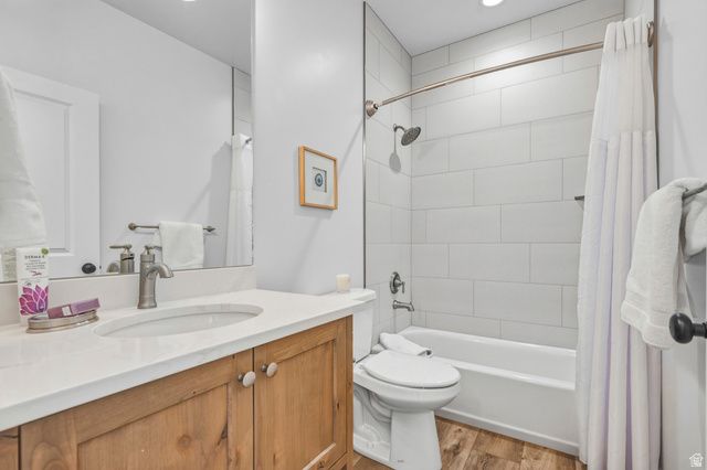776 W SNOWBERRY CT, Garden City, UT 84028