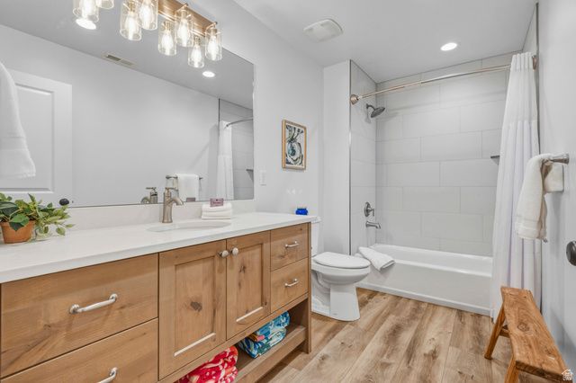 776 W SNOWBERRY CT, Garden City, UT 84028