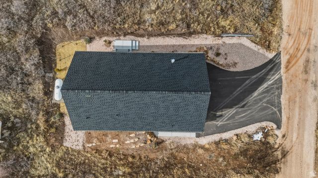 776 W SNOWBERRY CT, Garden City, UT 84028