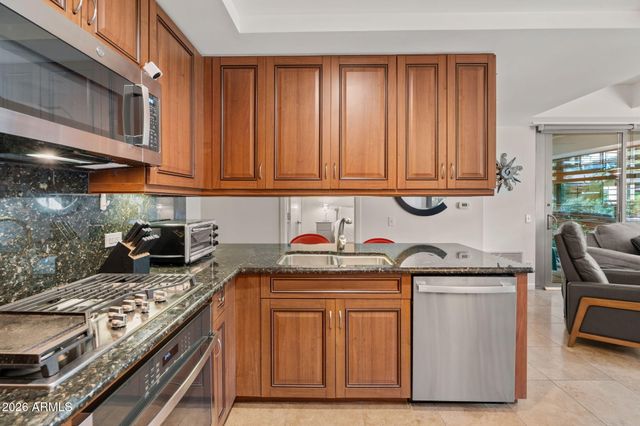 7137 E RANCHO VISTA Drive 2009, Scottsdale, AZ 85251
