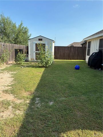 8314 N 33rd Lane N, Mcallen, TX 78504