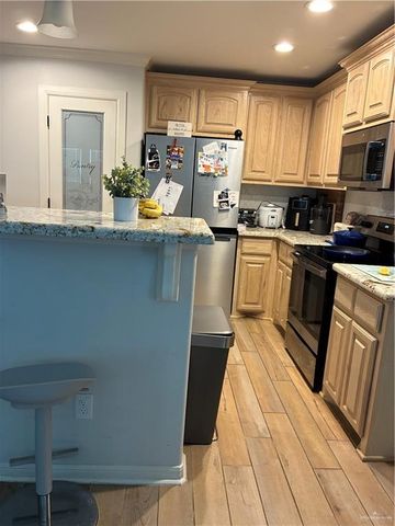 8314 N 33rd Lane N, Mcallen, TX 78504