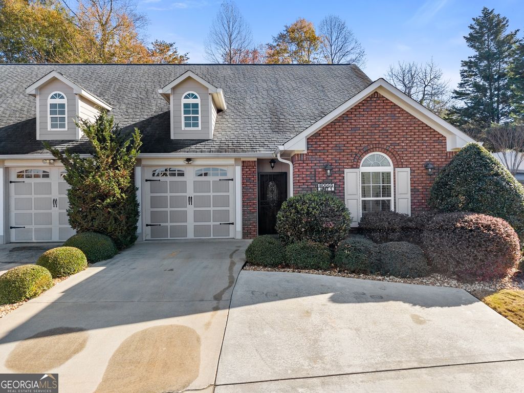 92 Colonial Drive 1, Cleveland, GA 30528