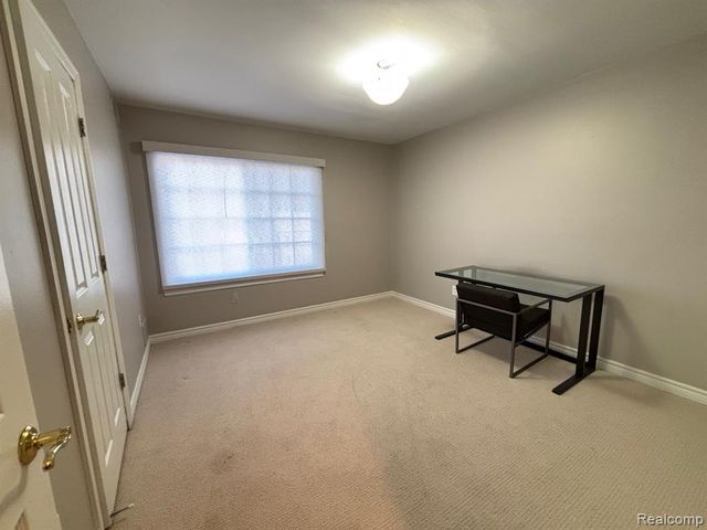 444 Chester Street 420, Birmingham, MI 48009