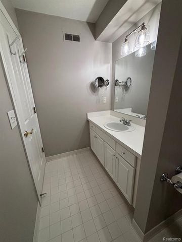 444 Chester Street 420, Birmingham, MI 48009