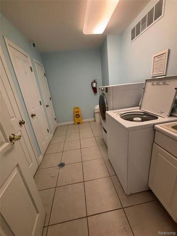 444 Chester Street 420, Birmingham, MI 48009