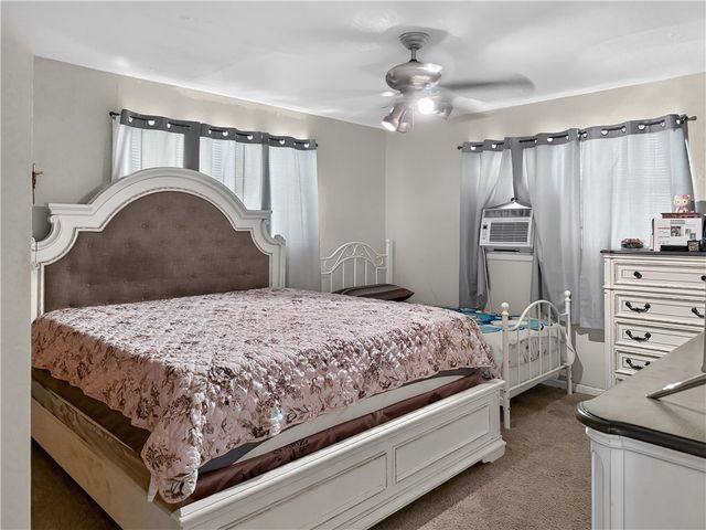 200 Ashburn Ave, Robstown, TX 78380