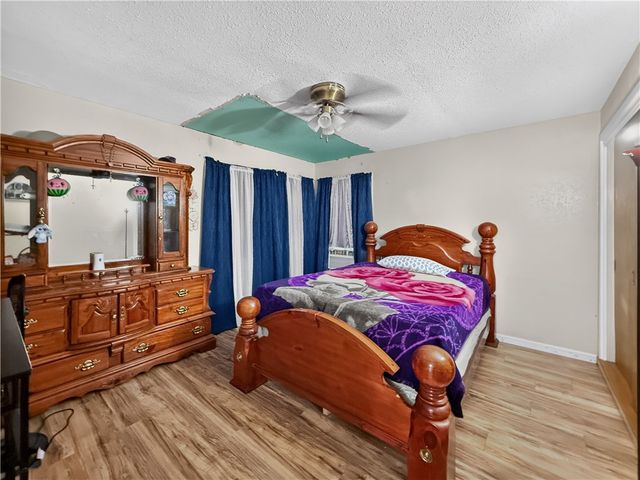 200 Ashburn Ave, Robstown, TX 78380