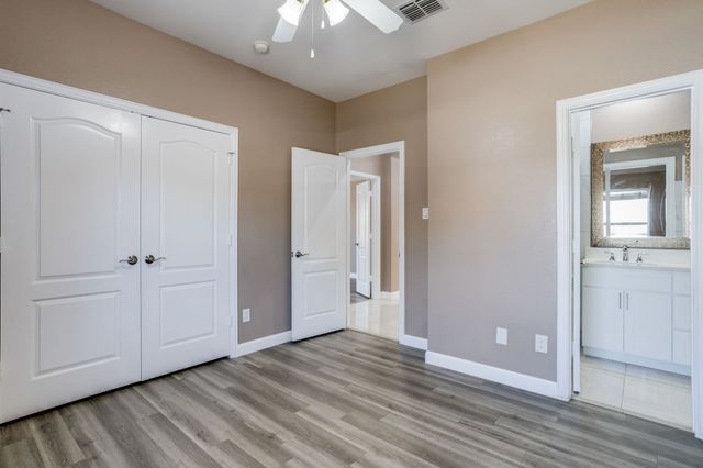 8119 La Frontera Trail, Arlington, TX 76002