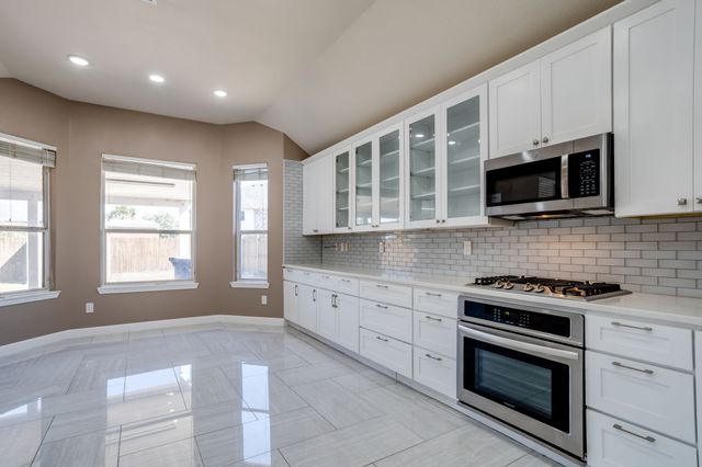 8119 La Frontera Trail, Arlington, TX 76002