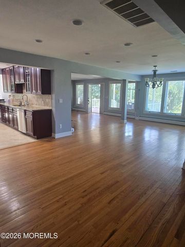 120 Smithburg Road, Manalapan, NJ 07726