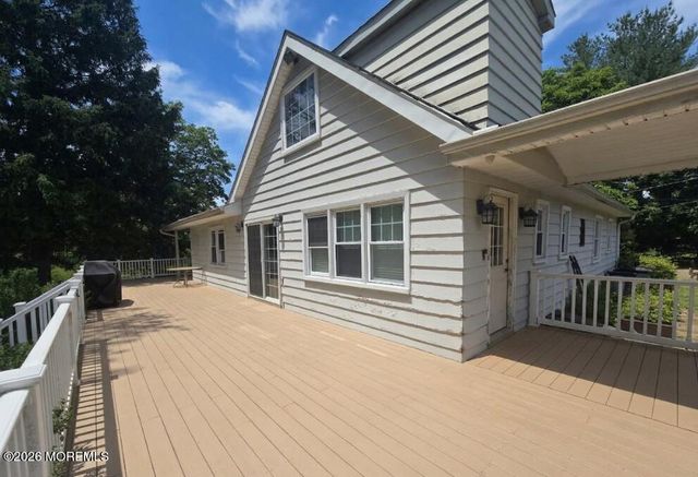 120 Smithburg Road, Manalapan, NJ 07726
