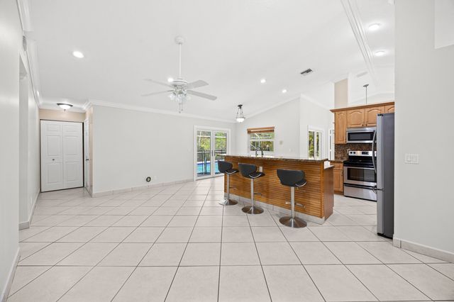 12333 78th Place N, West Palm Beach, FL 33412