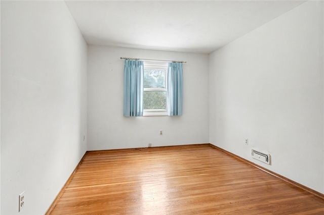 211 Westmar Drive, Gates, NY 14624