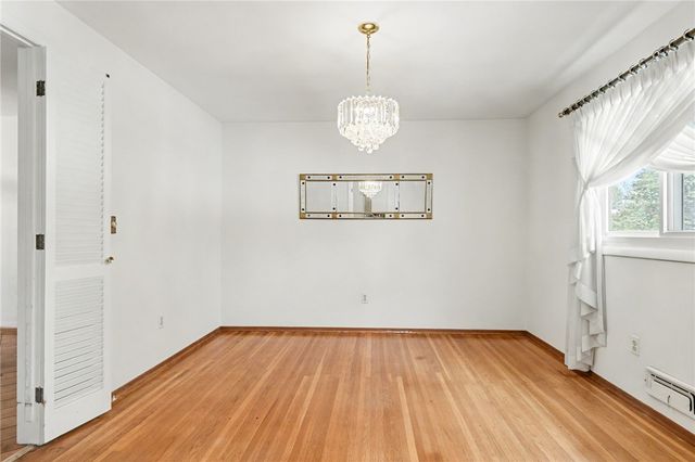 211 Westmar Drive, Gates, NY 14624