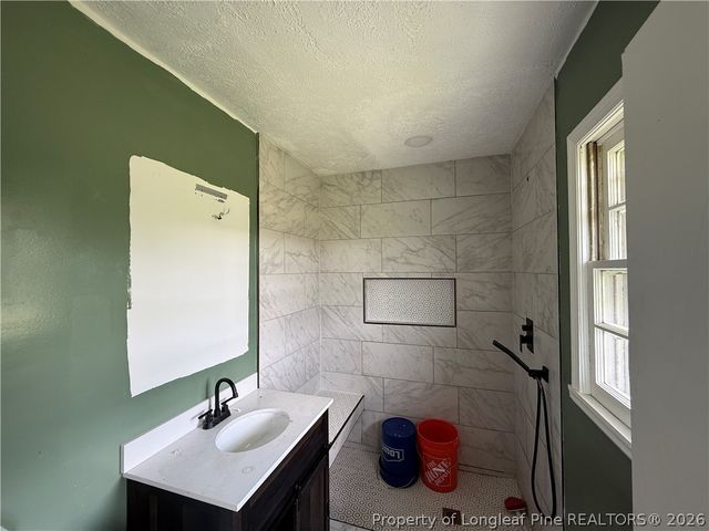 736 Tobermory Road, Fayetteville, NC 28306