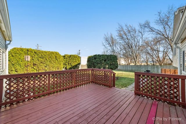 1502 Sawgrass Court, Elgin, IL 60123