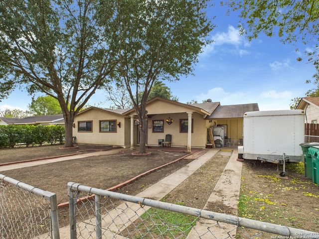 5530 knoll krest, San Antonio, TX 78242