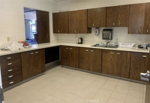 4797 Loma Vista Road, Ventura, CA 93003