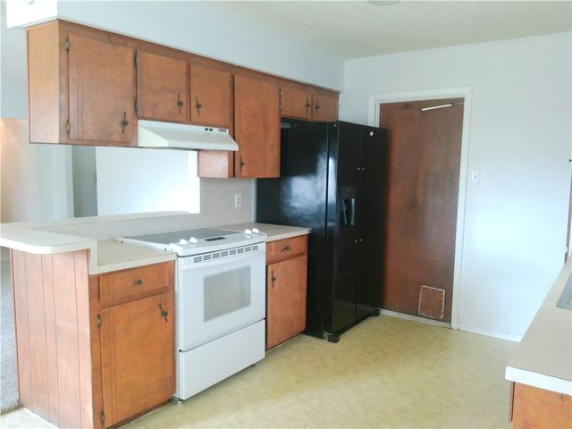 5718 Crestgrove Dr, Corpus Christi, TX 78415