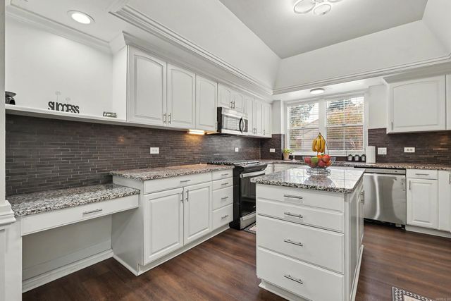 802 Loyola Drive, Little Rock, AR 72211