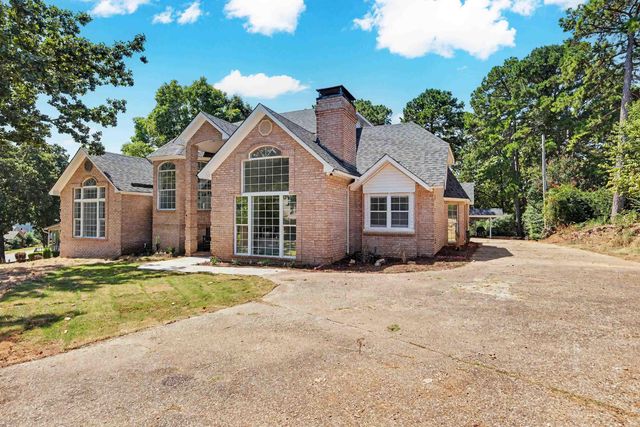 802 Loyola Drive, Little Rock, AR 72211