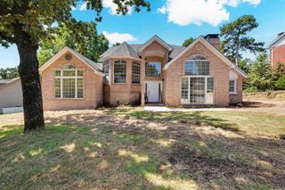802 Loyola Drive, Little Rock, AR 72211